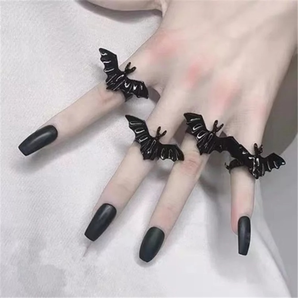 5/$30 LAST ONE🖤Bat adjustable black ring🖤